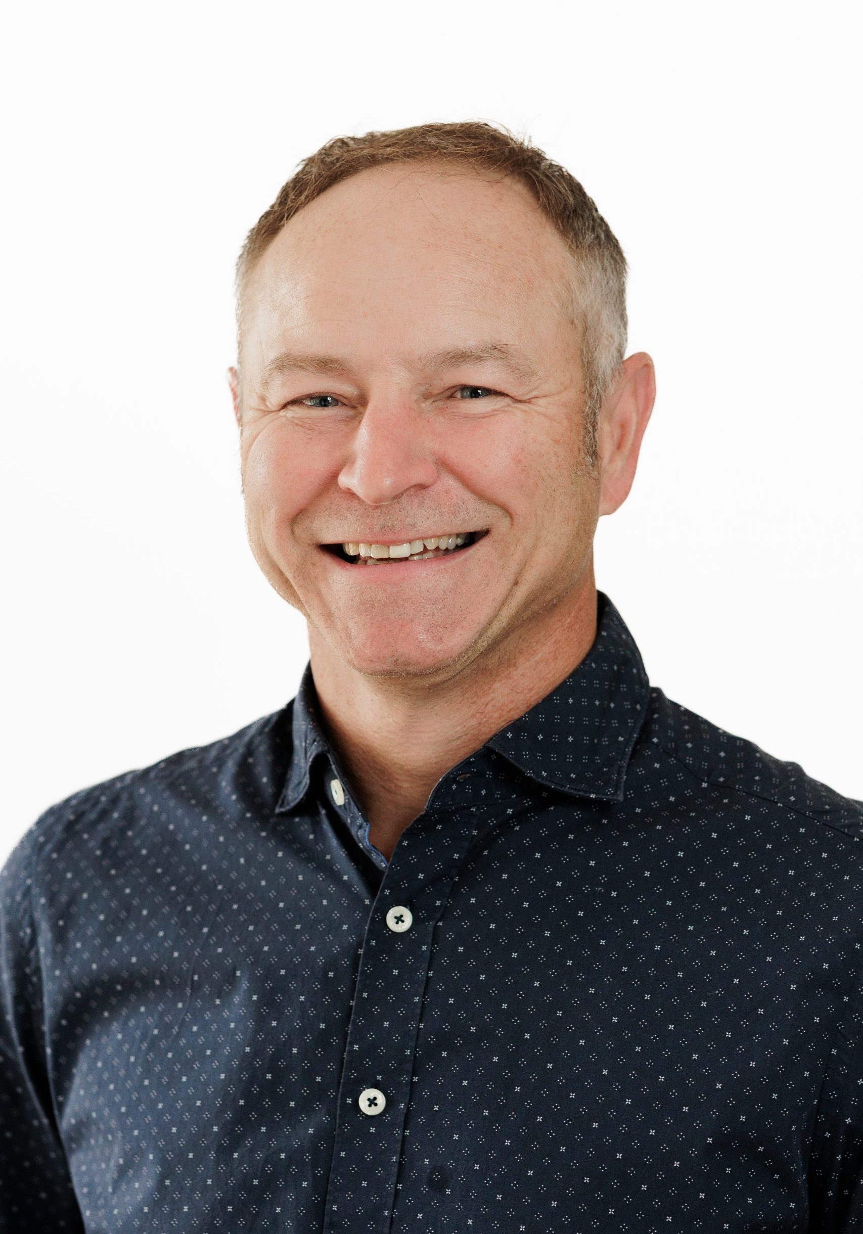 Martin Watts - Sendient